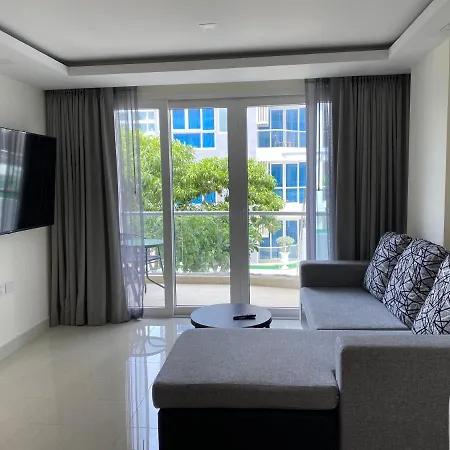 Grand Avenue Condo By Bormon Pattaya Exterior photo
